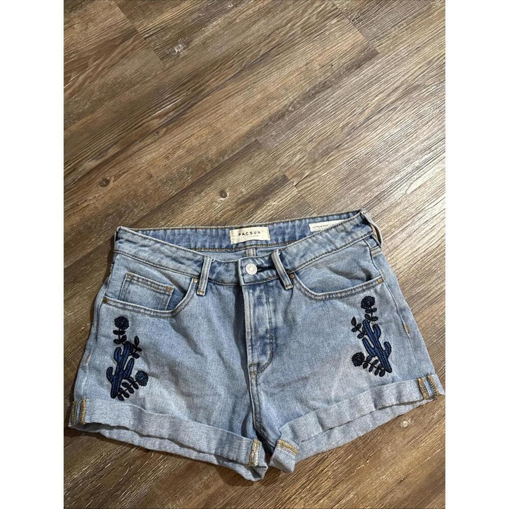 PacSun Light Wash Boho Equestrian Western Cactus‎ Floral Denim Cutoff Shorts 24 - Picture 11 of 12